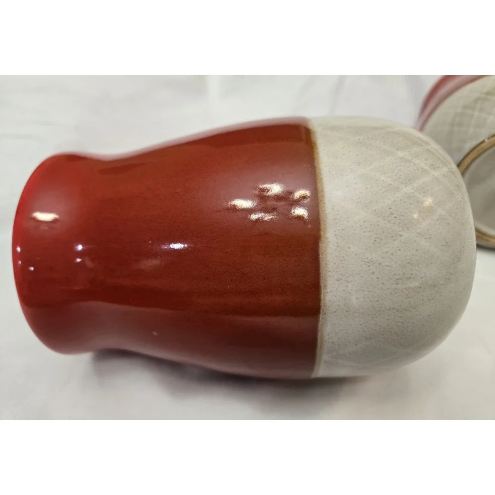 Unmarked/Unbranded Set Of Ceramic Red Tan Basket Weave‎ Kitchen Canister/Vases